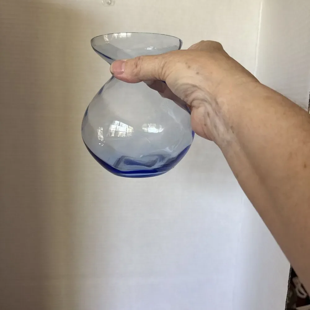 Hand Blown Artisan Bud Vase Swirl With Gorgeous Deep Rich Blue
